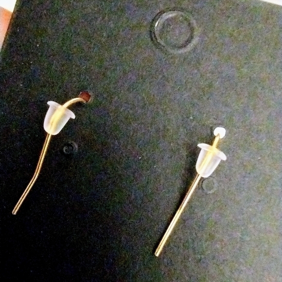 CHRISTMAS Holiday Winter Snowman Earrings - Picture 5 of 5